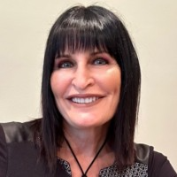 Wendy Komac