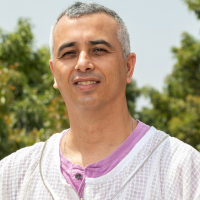Saar Safra