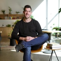 Sascha J. E.