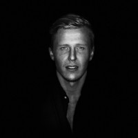Simon Hazell