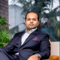 Dr. Karthik Narayan R